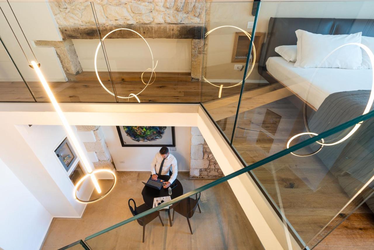 Re Dionisio Luxury Suites Syracuse Bagian luar foto