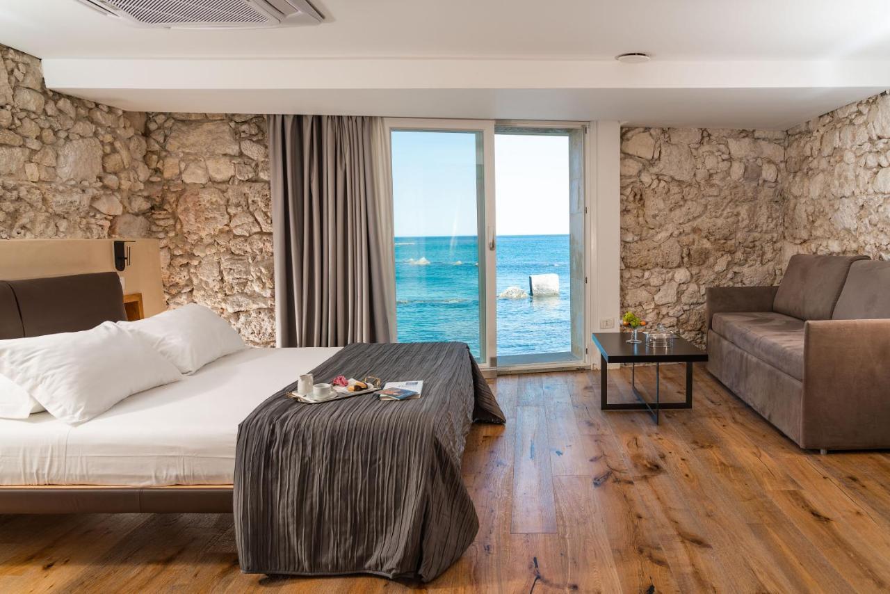 Re Dionisio Luxury Suites Syracuse Bagian luar foto