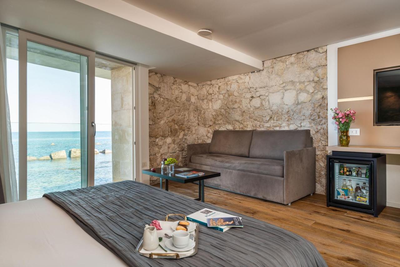Re Dionisio Luxury Suites Syracuse Bagian luar foto